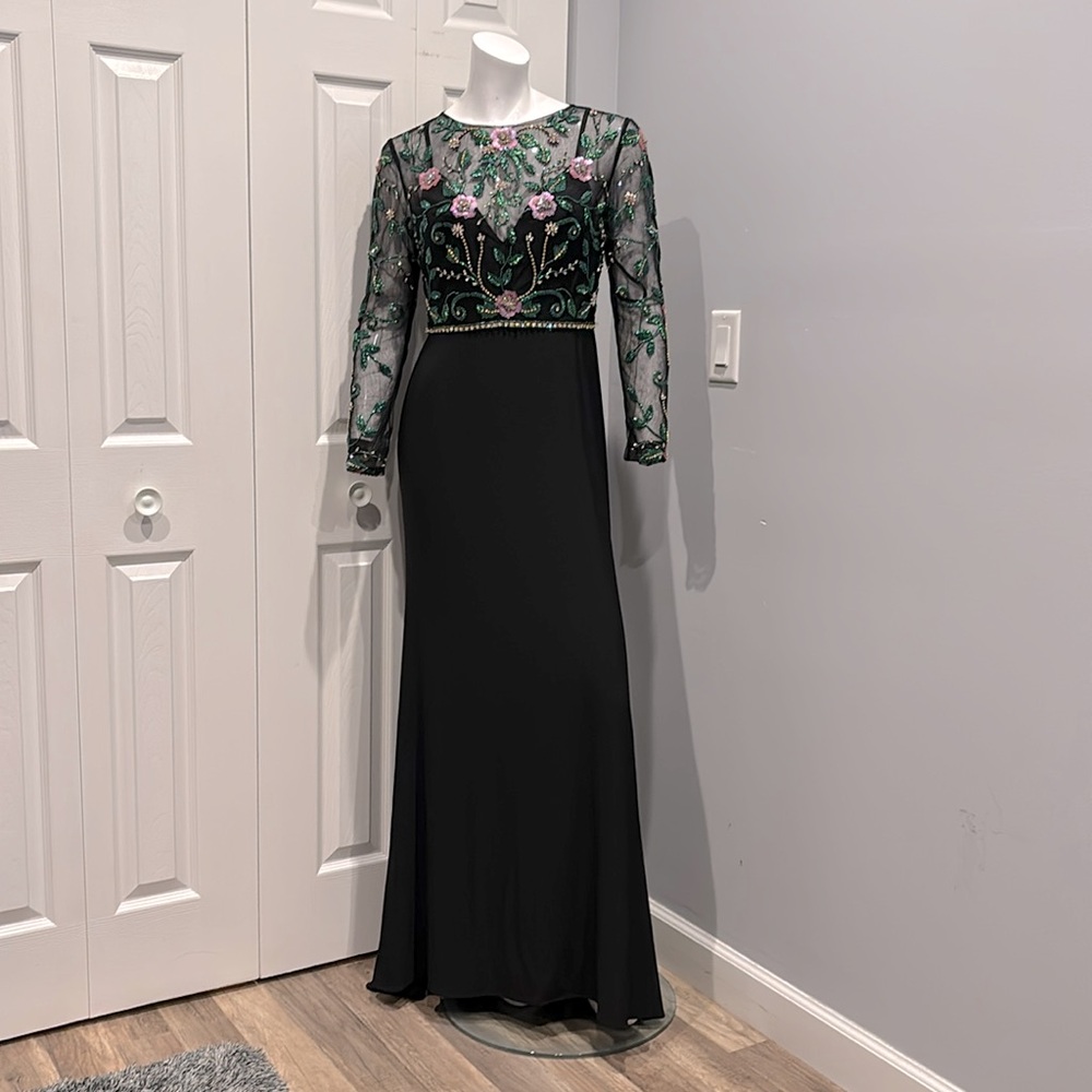 NWOT Mac Duggal beaded illusion high neck trumpet gown - Picture 3 of 16